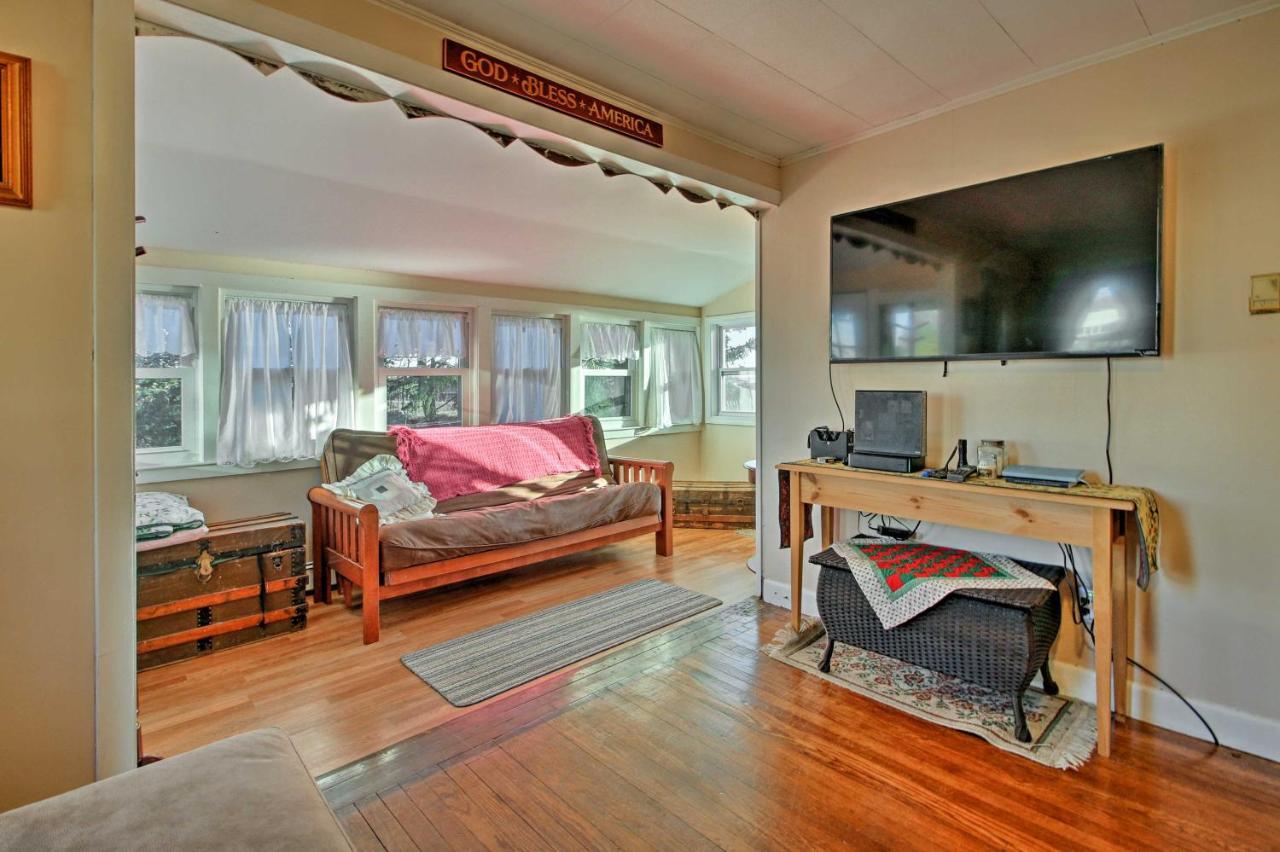 Cozy Buzzards Bay Home Steps To Cape Cod Canal! Bourne Ngoại thất bức ảnh