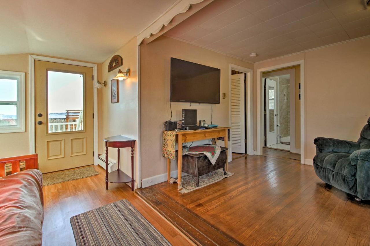 Cozy Buzzards Bay Home Steps To Cape Cod Canal! Bourne Ngoại thất bức ảnh